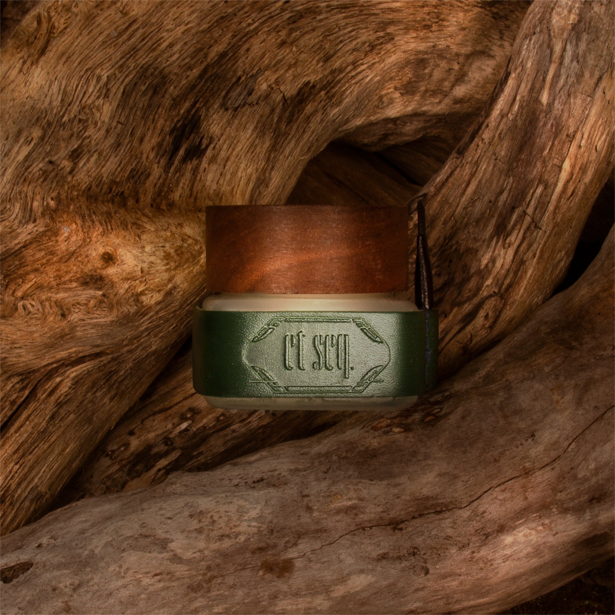 BS1897 フゼアウッディ(ウォームキューティクルオイル30ml) - et seq.(エセク)羽根ペンネイルポリッシュ - Cuticle Cream & Oil