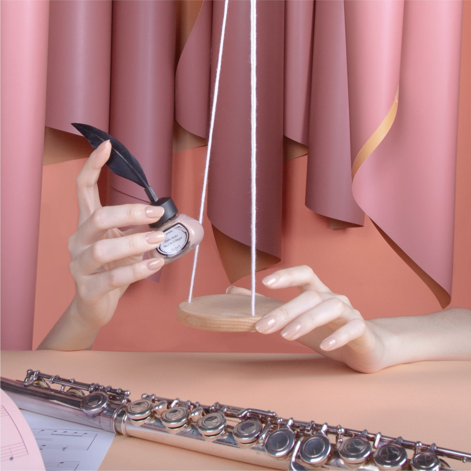 JS1007R チェロ組曲第1番 ト長調【発売記念10%オフCP中】 - et seq.(エセク)羽根ペンネイルポリッシュ - ラメ入りマニキュア